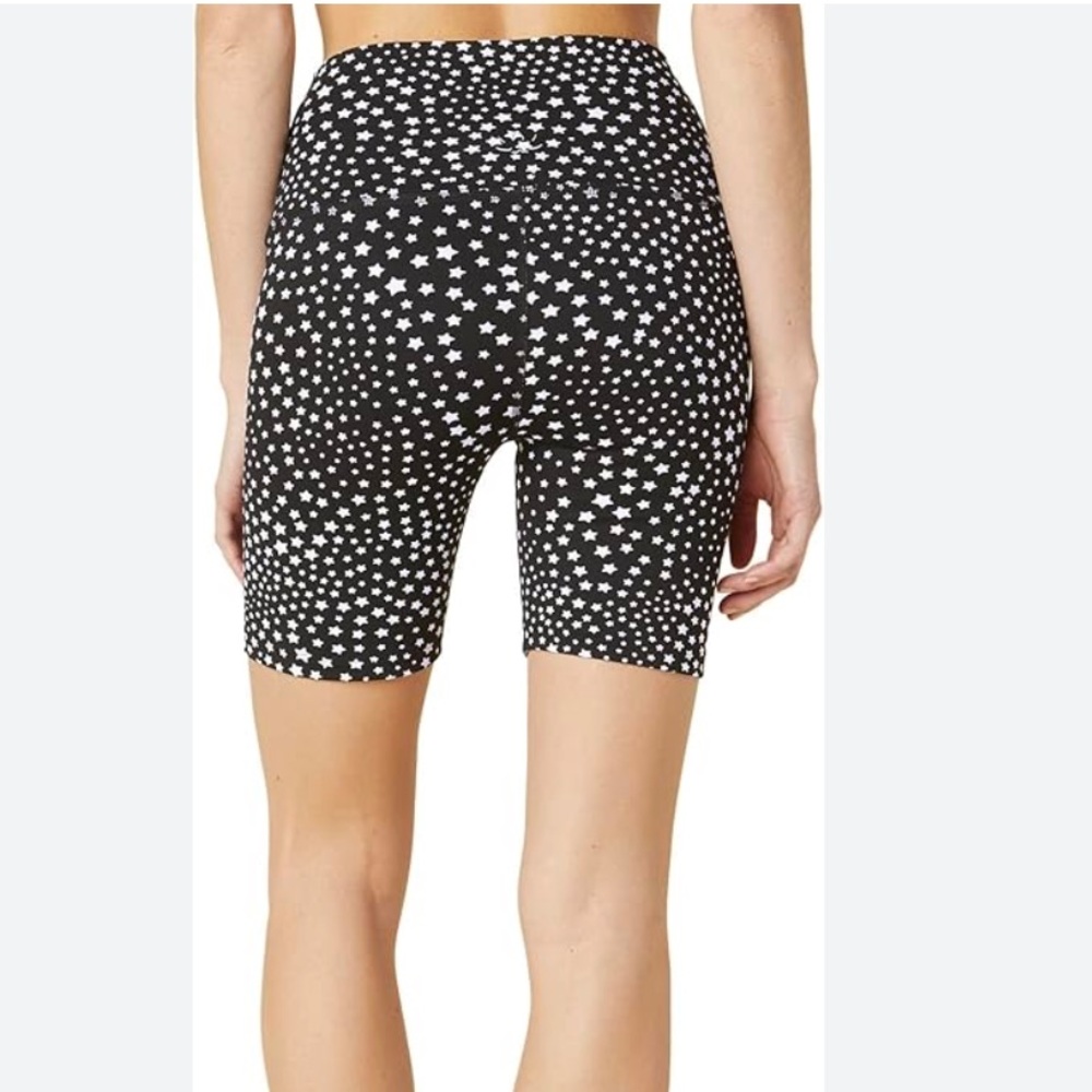 High waisted, biker shorts beyond yoga color:BKSTJ size:XS